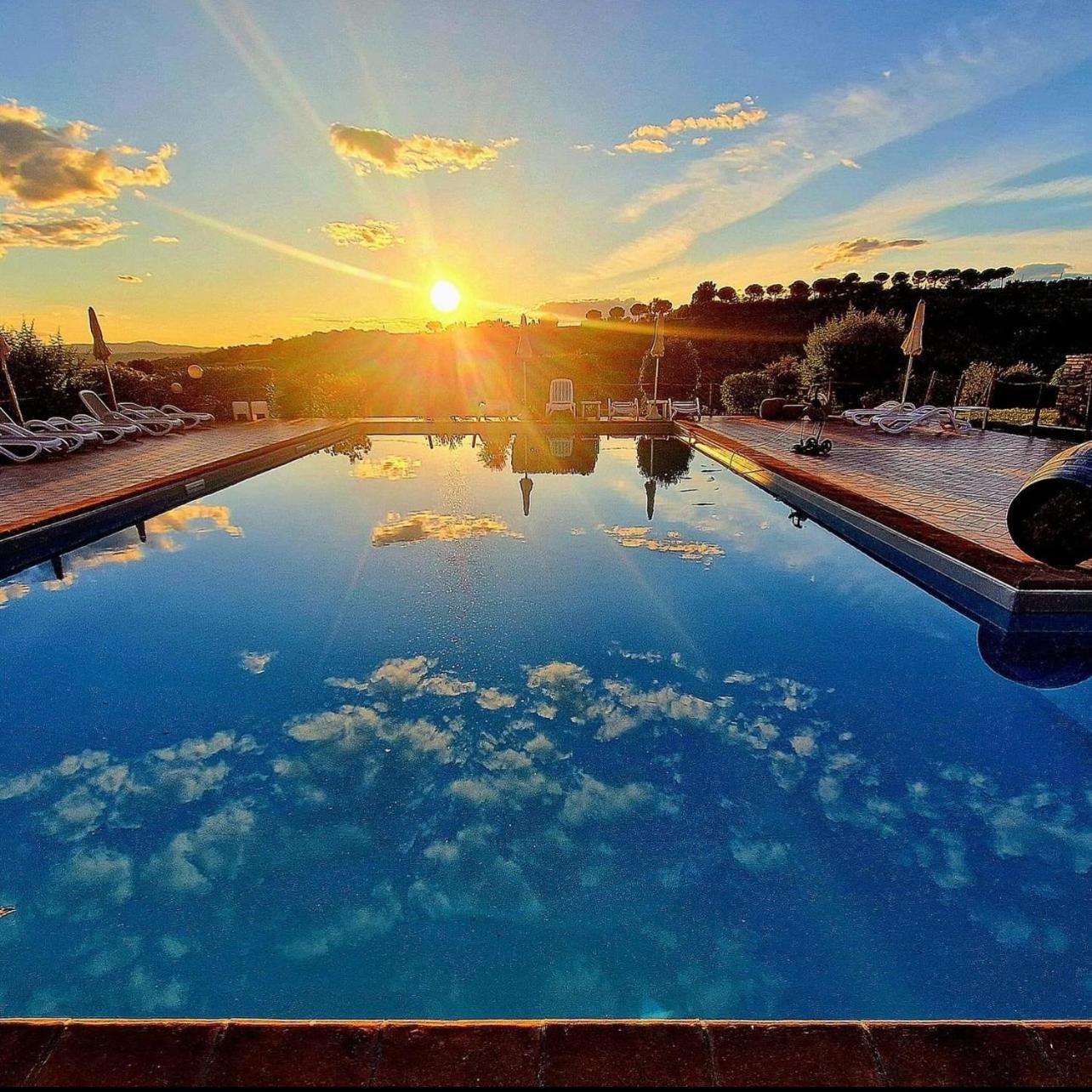 Agriturismo Il Divin Casale Торджано Экстерьер фото